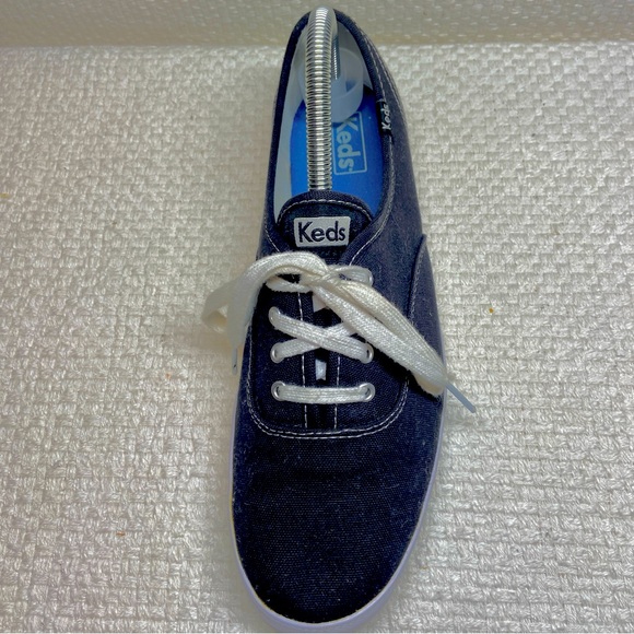 Ked’s Women’s Size 9.5 Champion Casual Low Sneakers WF34100 Black Fabric Lace Up - Picture 3 of 11